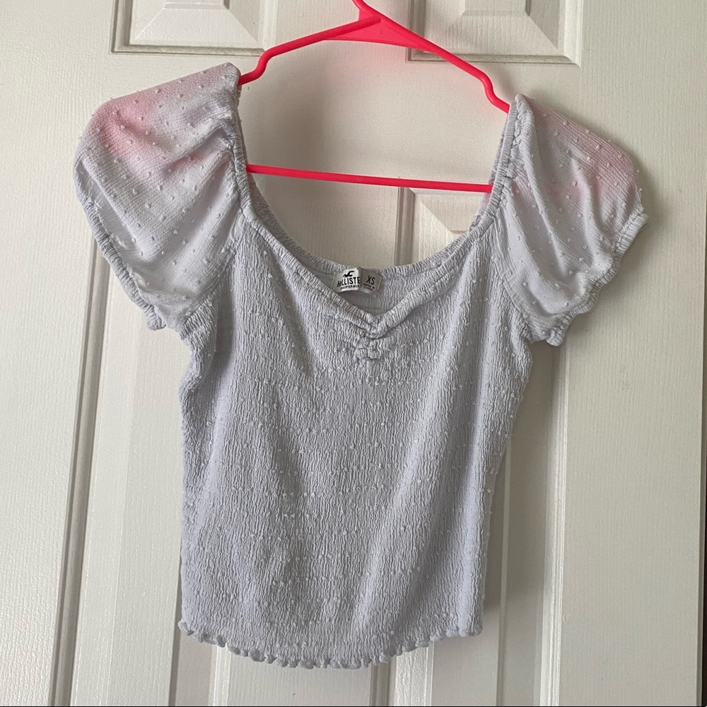 Hollister puff sleeve crop top